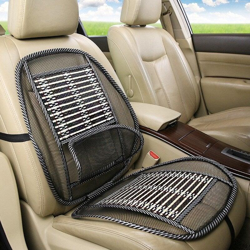 RelaxPad™ instalado no banco de um carro para conforto durante a direção.