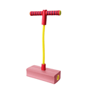 Alças do brinquedo com luzes piscando e som ativado durante o uso.