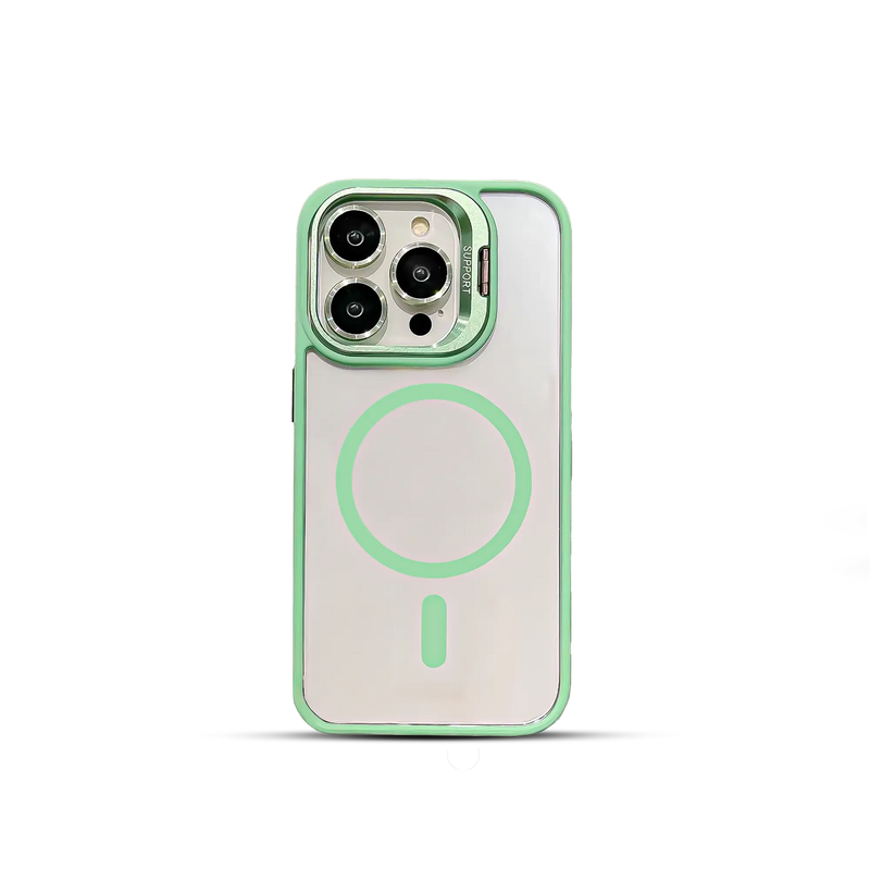 Verso da capa de celular, case, transparente de cor verde, mostrando a proteção das lentes, no caso, três lentes. E mais, a área indicativa do carregamento sem fio. 
