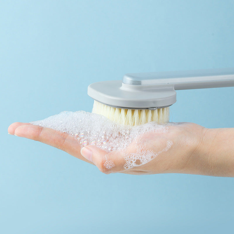 Botão de silicone libera sabonete líquido no banho para uma experiência mais prática.