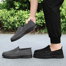 Mocassim Classic Comfort™ foi projetado para garantir o melhor ajuste e conforto, independentemente do tamanho do seu pé.