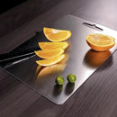 A fruta torna-se mais representável quando tratada com a tábua de titanium!