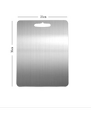 Tamanho da tábua grande é 25cm x 36cm.